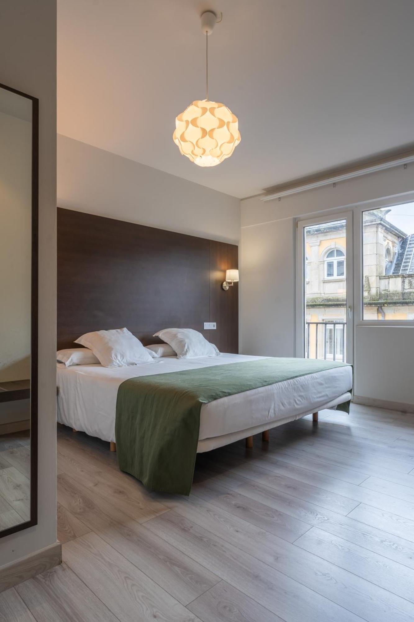 Hotel Mendez Nunez Lugo Zewnętrze zdjęcie